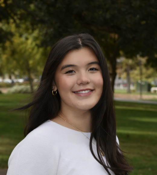 Sofia Headshot 2025